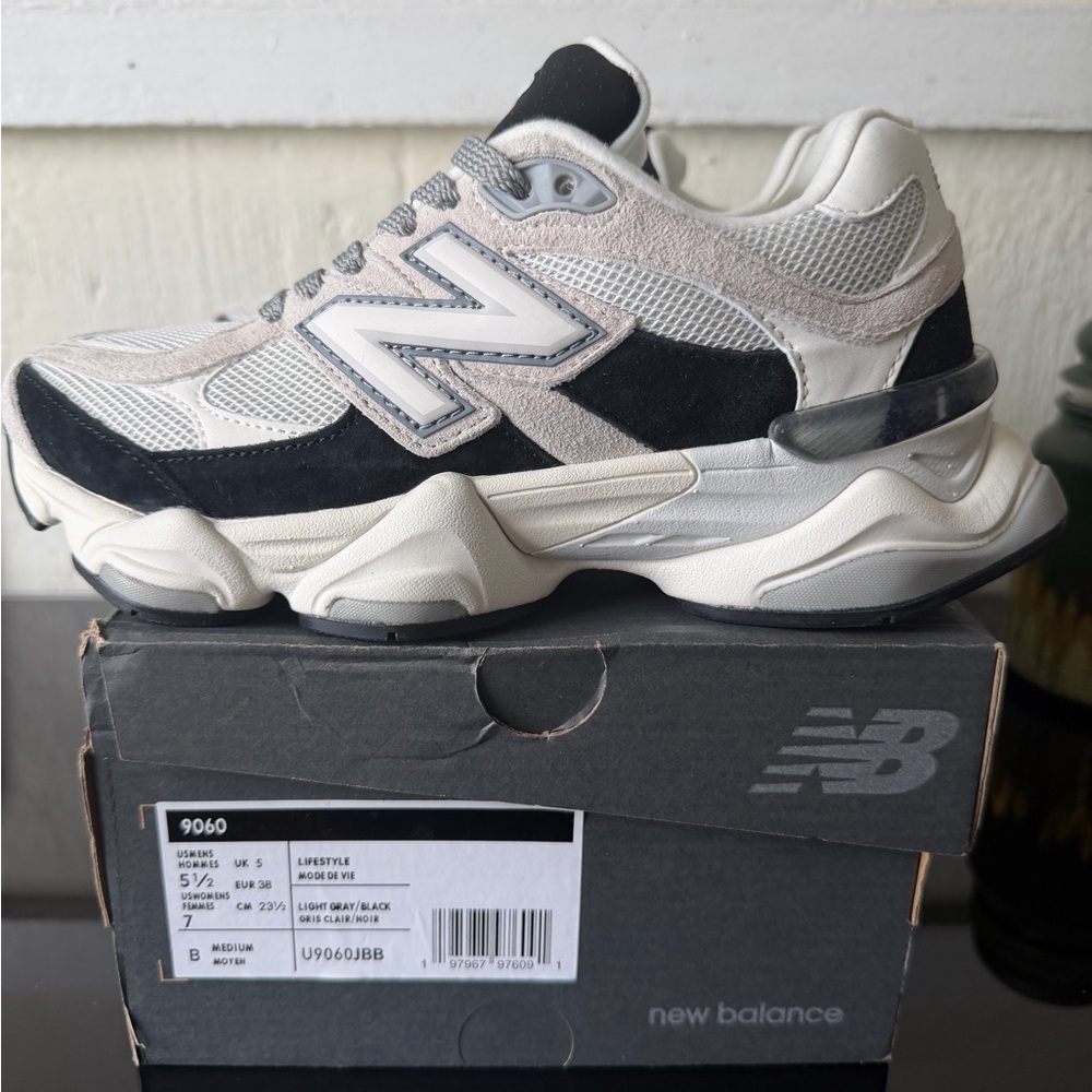 New Balance 9060 Sneaker in Black, Light Gray & Cream 5.5men/ 7 women